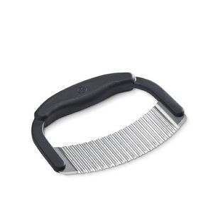 Pampered Chef Crinkle Cutter